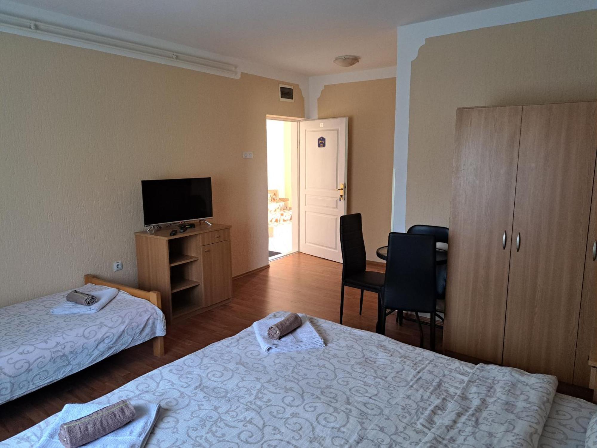 Guesthouse Kristina 팔릭 외부 사진