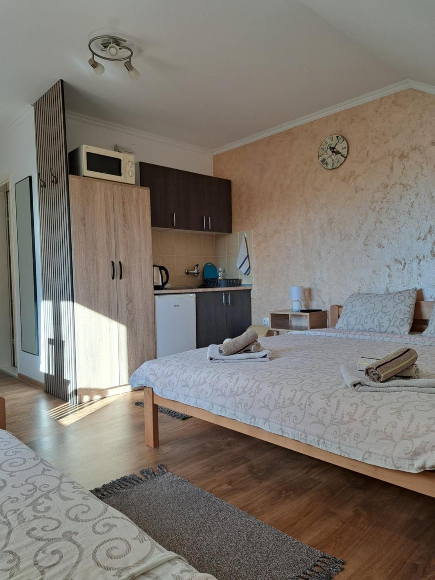 Guesthouse Kristina 팔릭 외부 사진