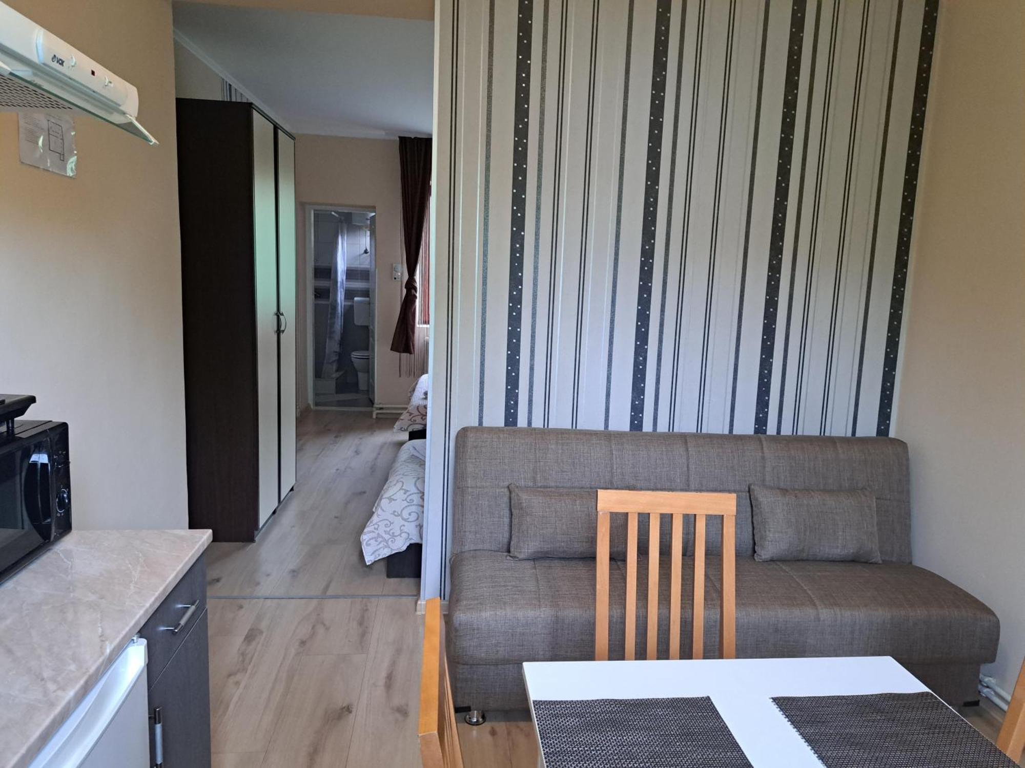 Guesthouse Kristina 팔릭 외부 사진